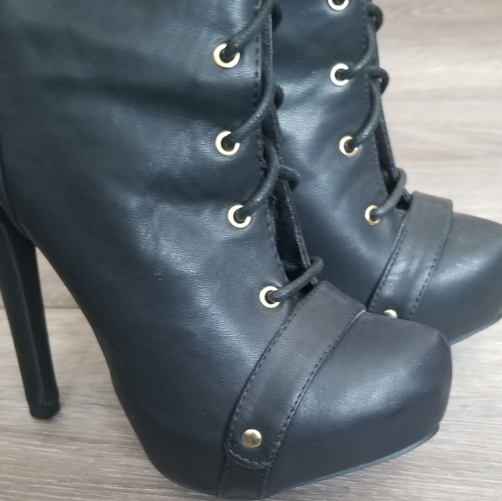 Just Fabulous Kuora Knee High Boots